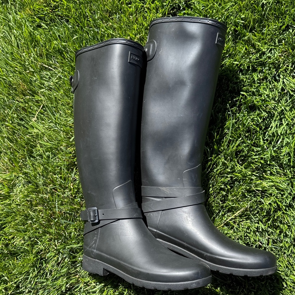 Hunter Black Women's Winter & Rain Boots